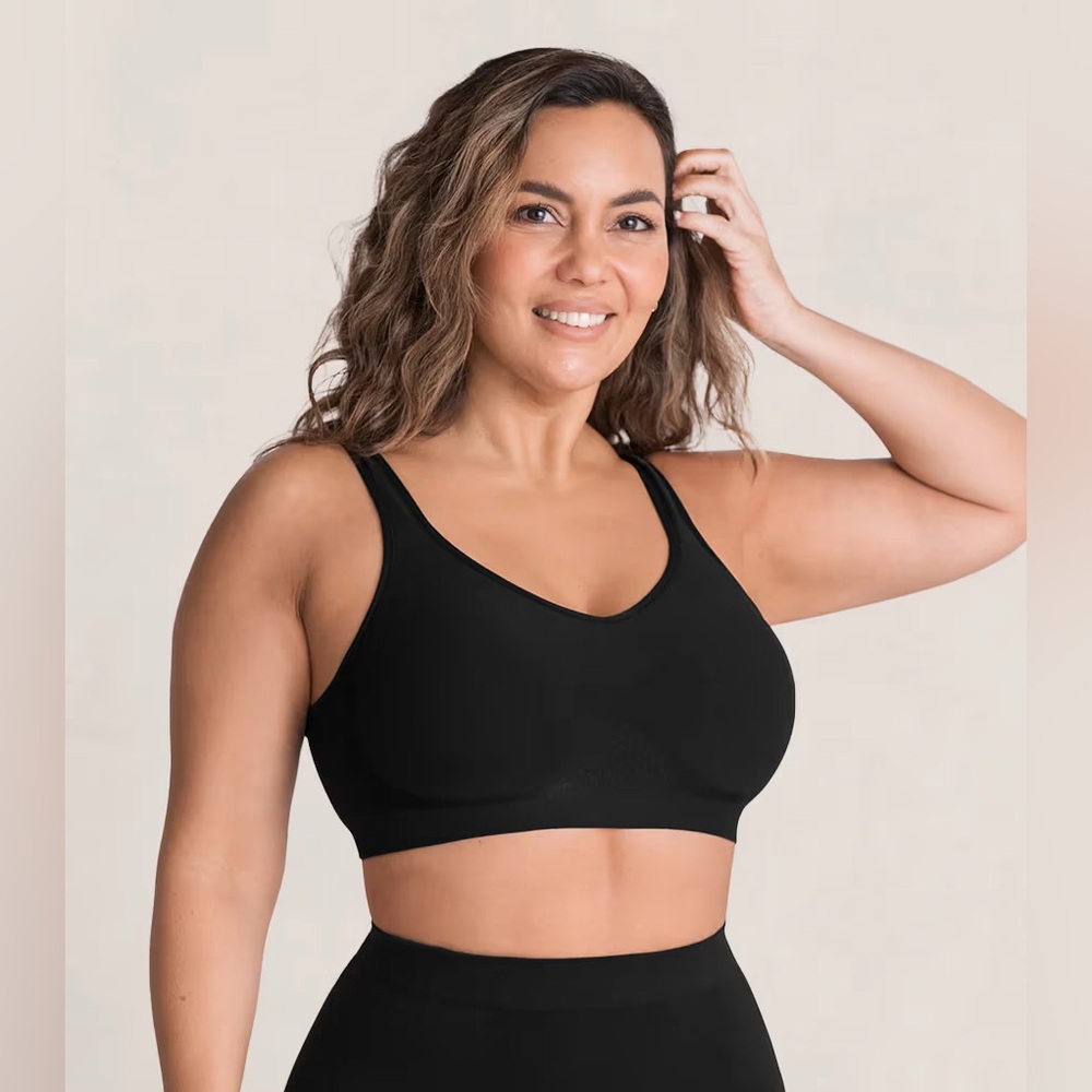 Shapermint Essentials Everyday Comfort Straps Wireless Shaping Bra